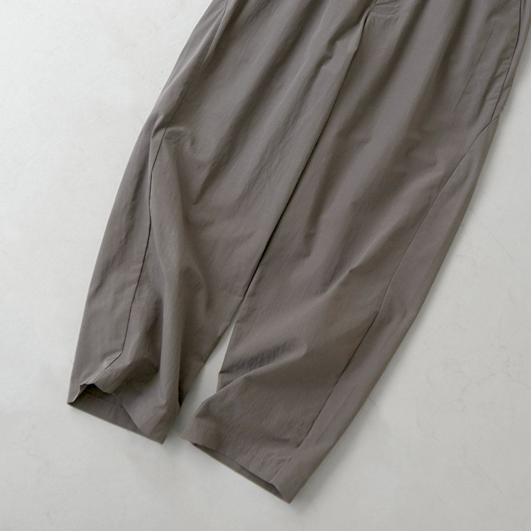 GOLDWIN / Relaxed Straight Easy Pants