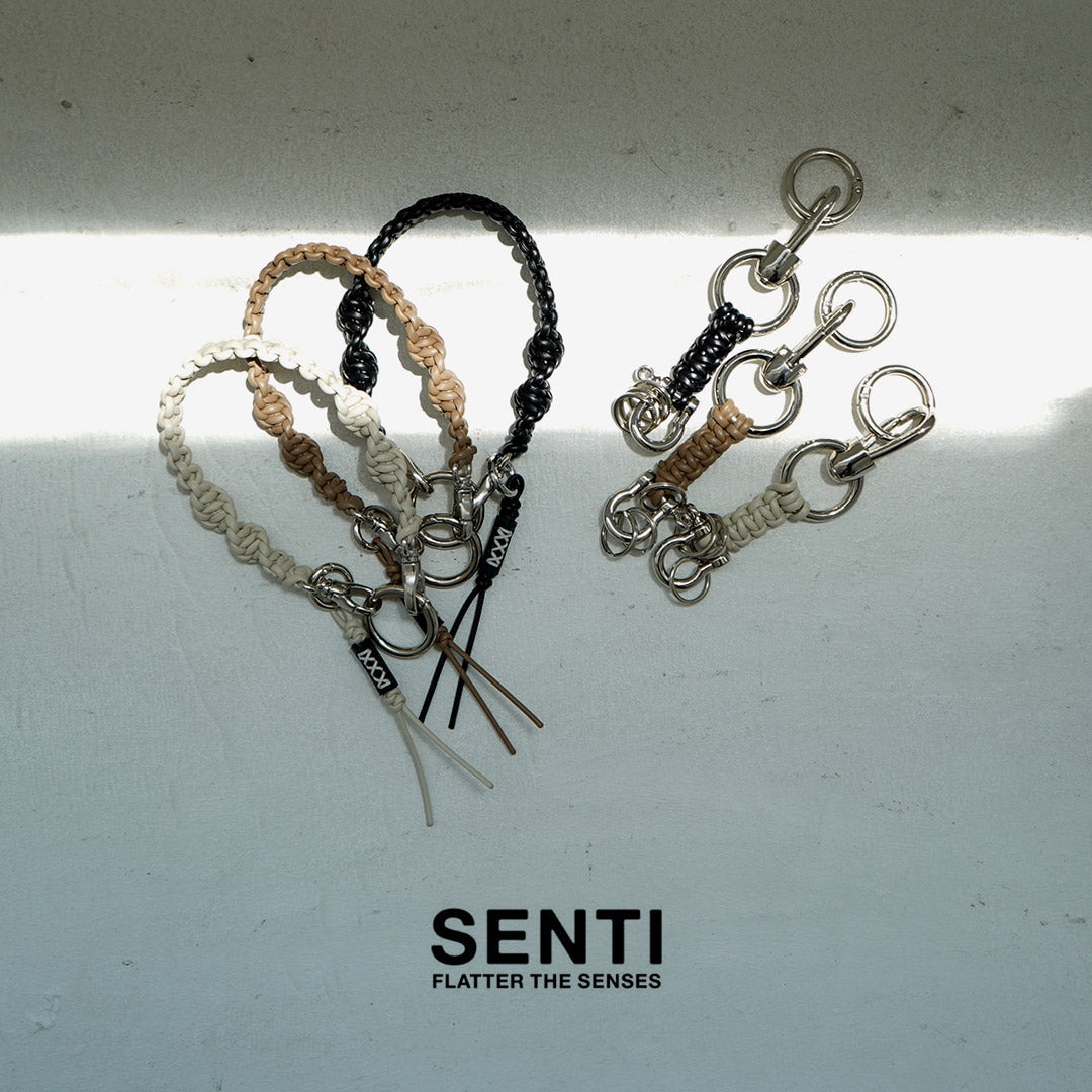 SENTI / Braided Leather Keychain